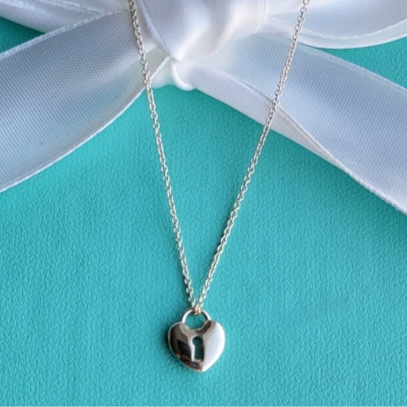 Tiffany & Co Silver Heart Pendant Necklace - Picture 1 of 7